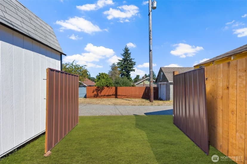 Property photo for 6209 S Lawrence Street, Tacoma photo 24