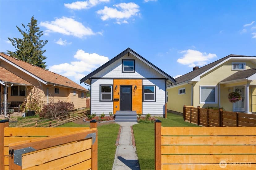Property photo for 6209 S Lawrence Street, Tacoma photo 2