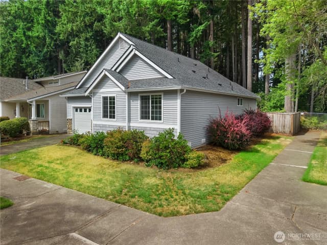 Property photo for 431 Craftsman Drive Nw, Olympia photo 3