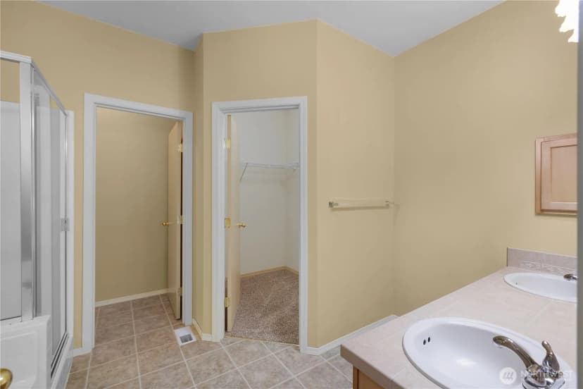 Property photo for 431 Craftsman Drive Nw, Olympia photo 15