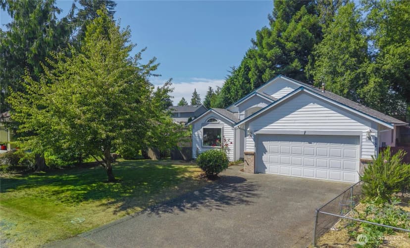 Property photo for 21846 Se 271st Street, Maple Valley photo 3