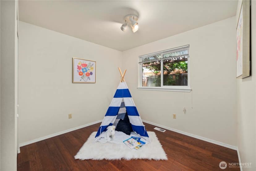 Property photo for 21846 Se 271st Street, Maple Valley photo 24
