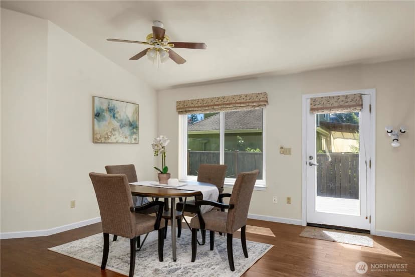 Property photo for 21846 Se 271st Street, Maple Valley photo 17