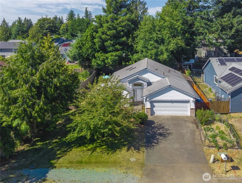 Property photo for 21846 Se 271st Street, Maple Valley photo 36
