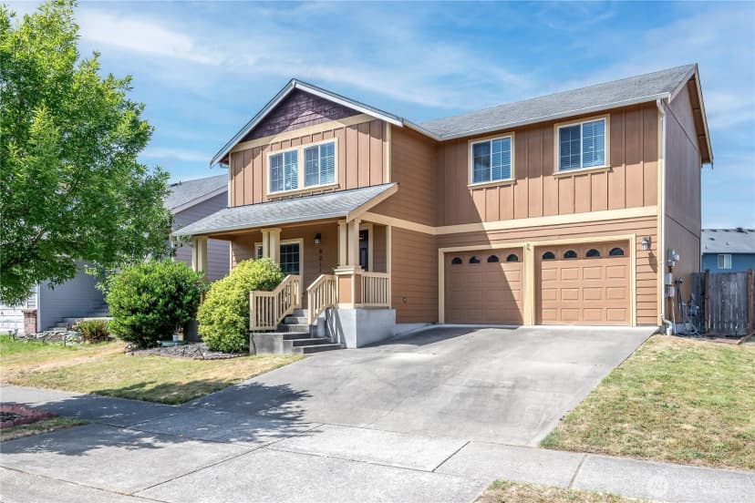 Property photo for 9211 Carys Street Se, Yelm photo 2
