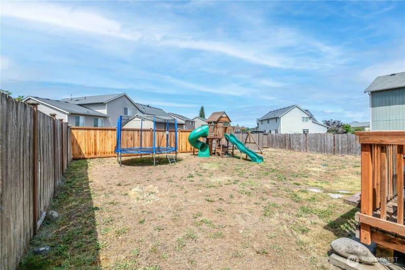 Property photo for 9211 Carys Street Se, Yelm photo 31
