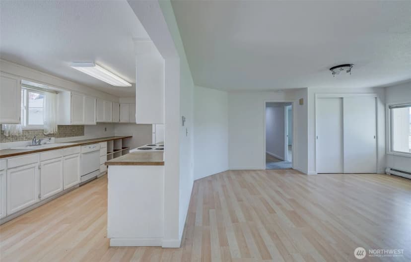 Property photo for 2265 5th Street Ne, East Wenatchee photo 17