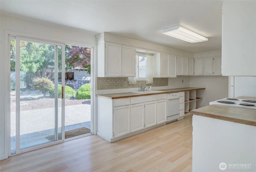 Property photo for 2265 5th Street Ne, East Wenatchee photo 21
