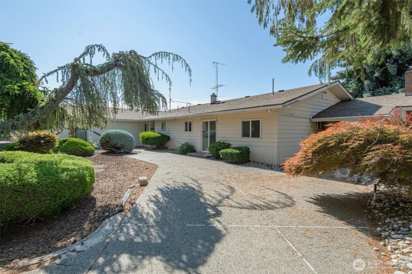 Property photo for 2265 5th Street Ne, East Wenatchee photo 7