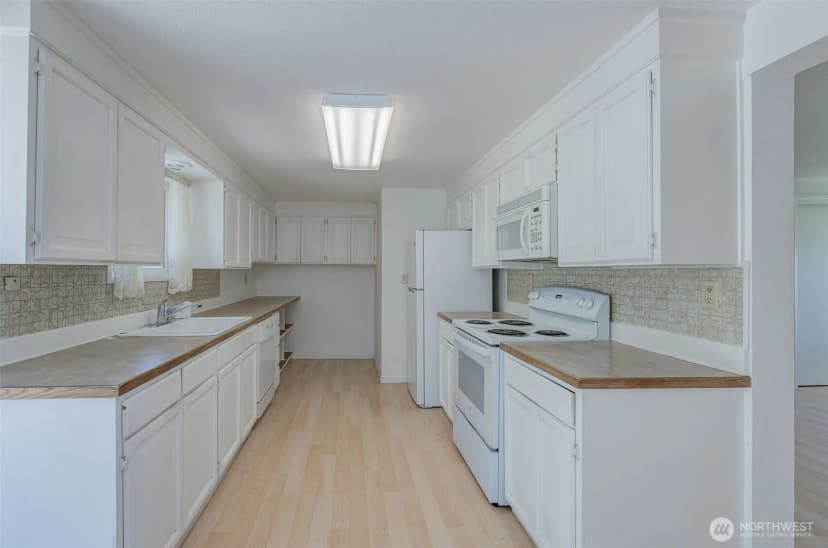 Property photo for 2265 5th Street Ne, East Wenatchee photo 18