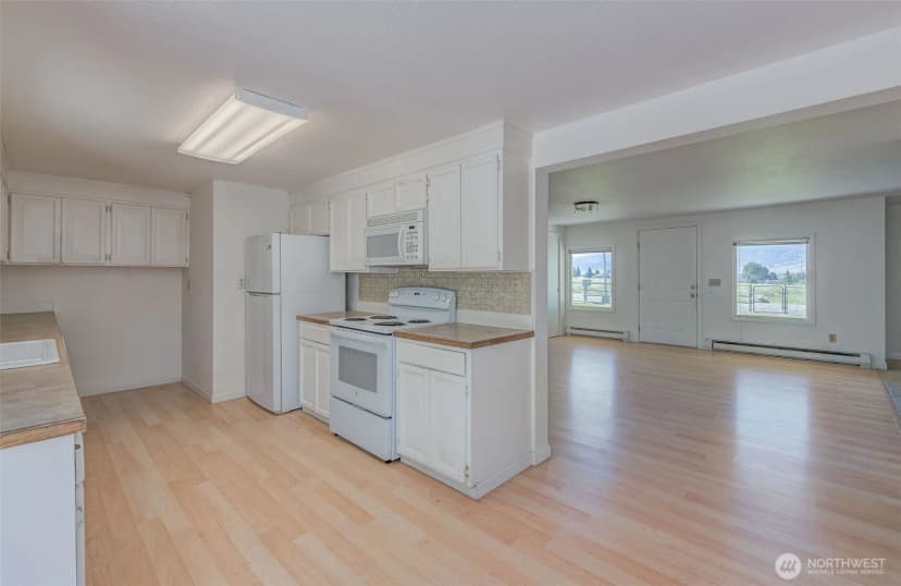 Property photo for 2265 5th Street Ne, East Wenatchee photo 19