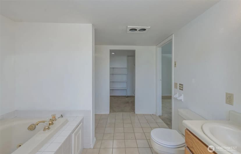 Property photo for 2265 5th Street Ne, East Wenatchee photo 36