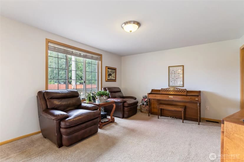 Property photo for 609 E 4 Th Street, Nooksack photo 22