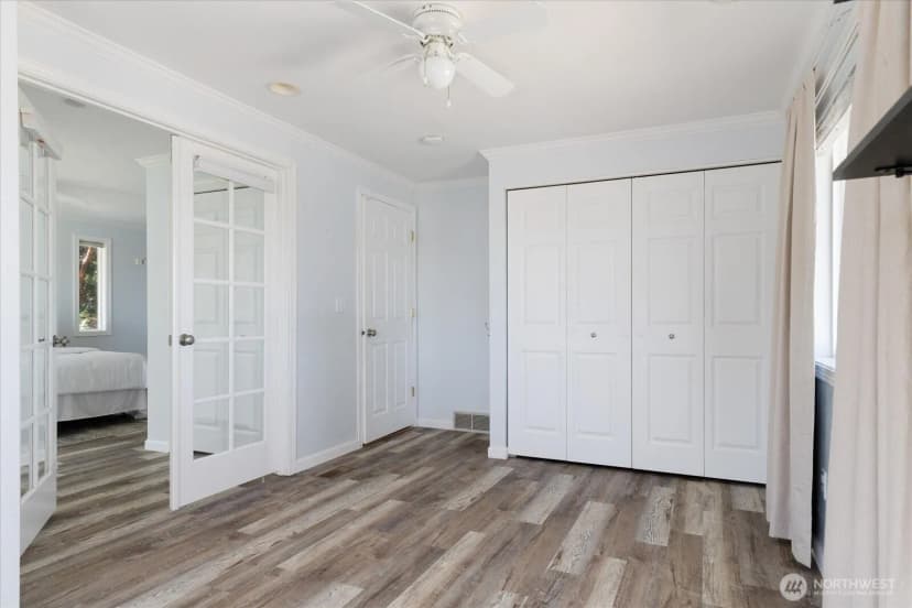 Property photo for 4500 Larson Drive, Oak Harbor photo 14