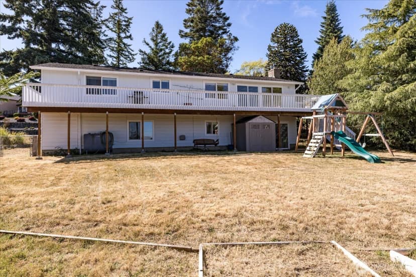 Property photo for 4500 Larson Drive, Oak Harbor photo 24