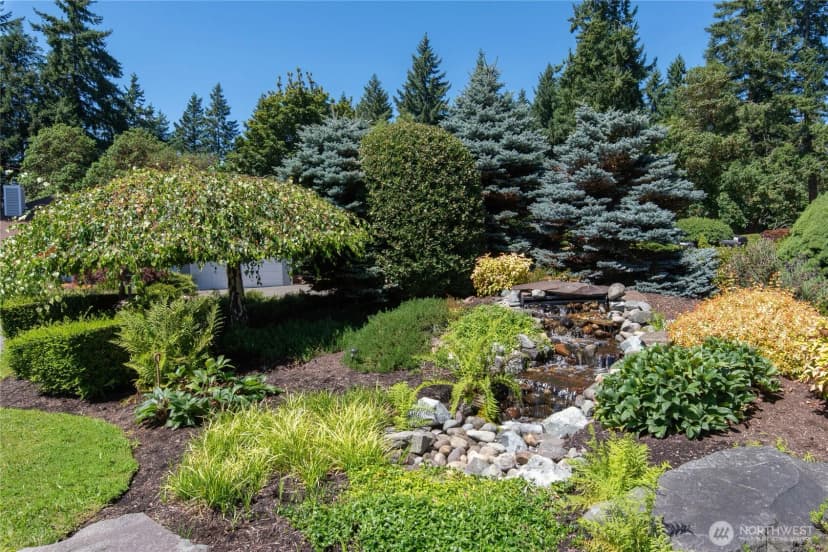Property photo for 13225 Emerald Drive Nw, Gig Harbor photo 5