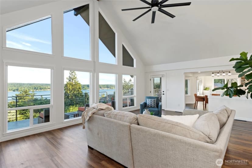 Property photo for 13225 Emerald Drive Nw, Gig Harbor photo 19