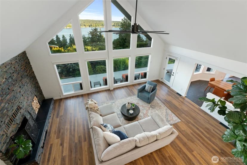 Property photo for 13225 Emerald Drive Nw, Gig Harbor photo 24