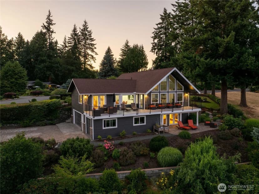 Property photo for 13225 Emerald Drive Nw, Gig Harbor photo 39