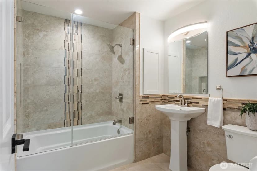 Property photo for 13225 Emerald Drive Nw, Gig Harbor photo 28