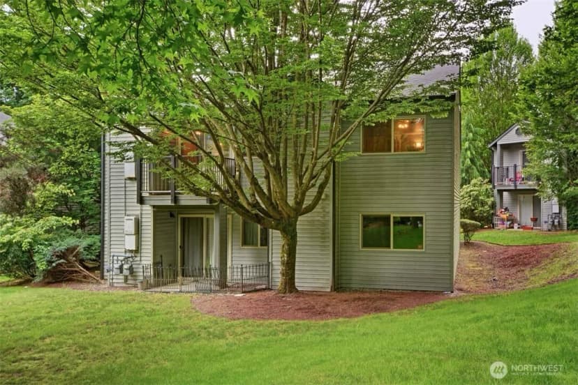 Property photo for 9805 Avondale Road Ne #t254, Redmond photo 14