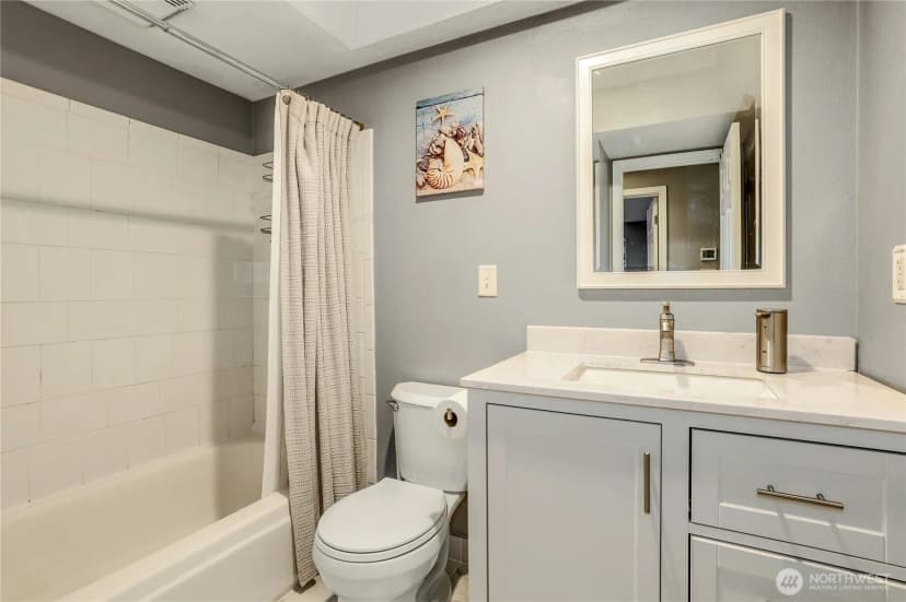 Property photo for 17654 86th Avenue Ne, Bothell photo 18