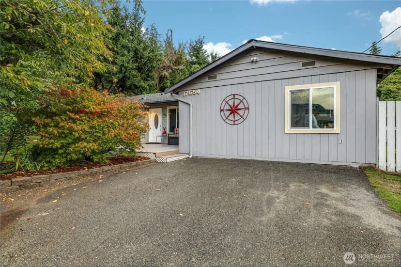 Property photo for 17654 86th Avenue Ne, Bothell photo 6