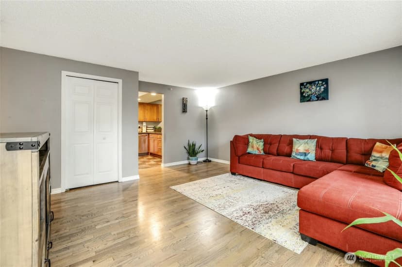 Property photo for 17654 86th Avenue Ne, Bothell photo 7