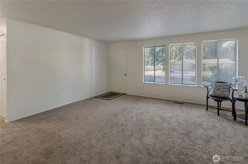 Property photo for 7127 Fair Oaks Loop Se, Olympia photo 9
