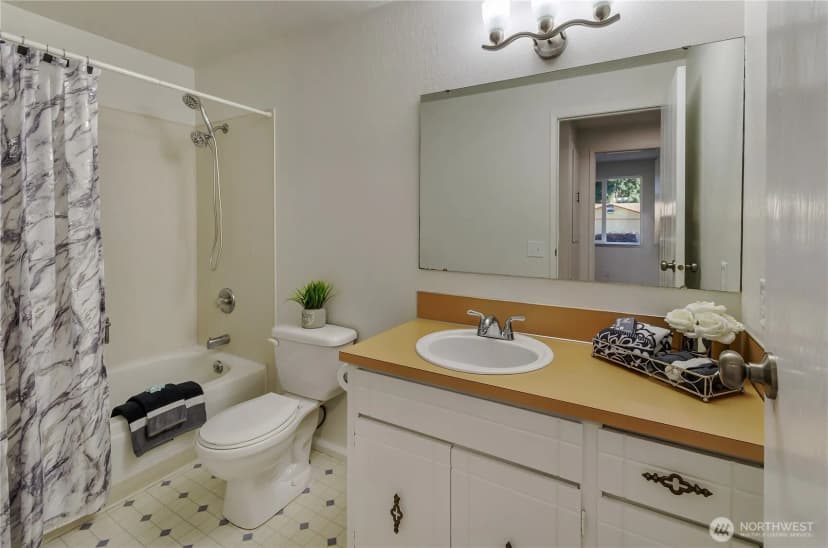 Property photo for 7127 Fair Oaks Loop Se, Olympia photo 16