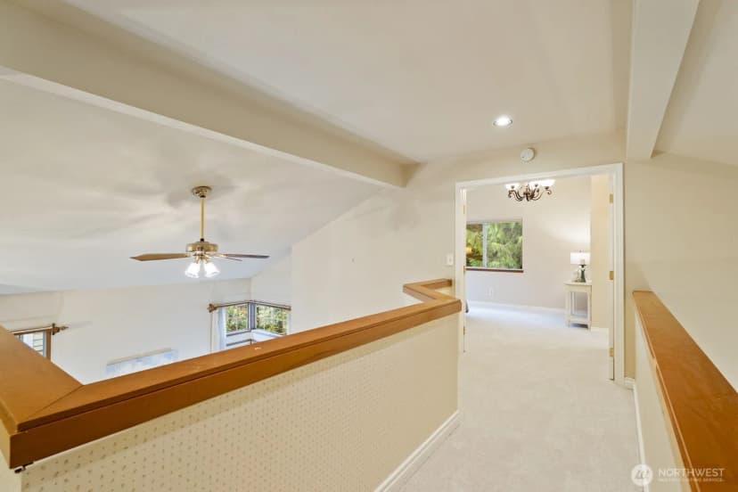 Property photo for 20410 Hollyhills Drive Ne, Bothell photo 22
