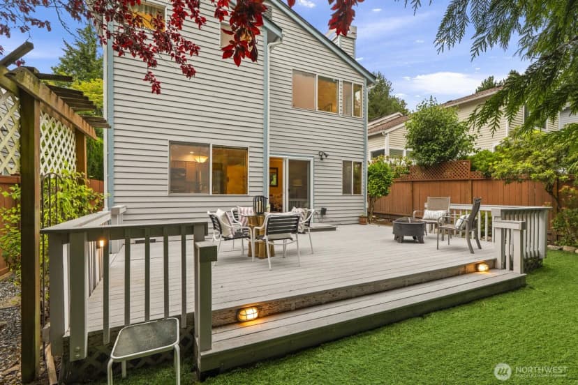 Property photo for 20410 Hollyhills Drive Ne, Bothell photo 37