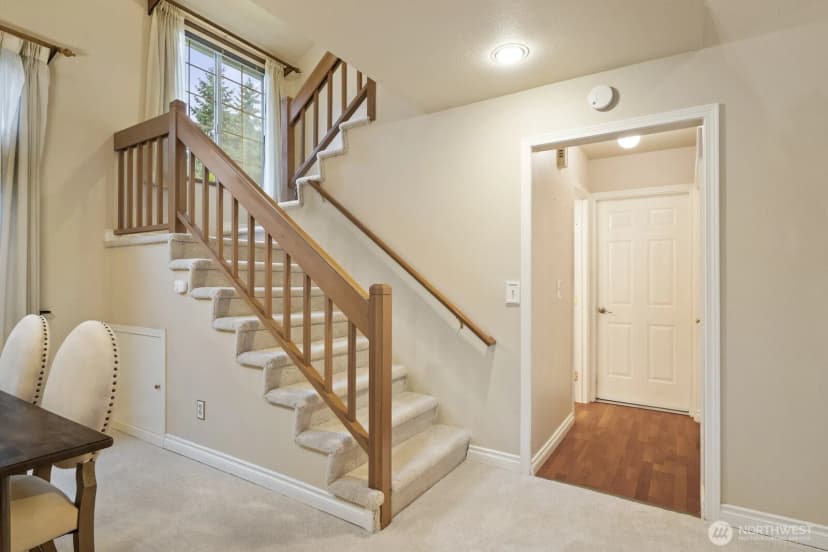 Property photo for 20410 Hollyhills Drive Ne, Bothell photo 19