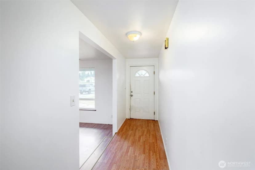 Property photo for 10206 48th Avenue E, Tacoma photo 26