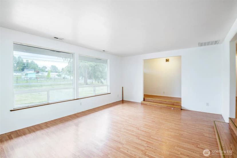 Property photo for 10206 48th Avenue E, Tacoma photo 31