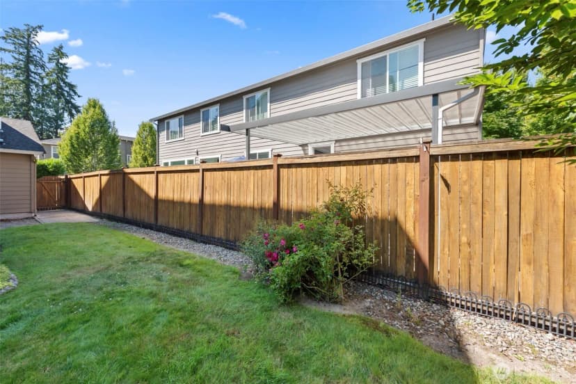 Property photo for 11682 169th Place Ne, Redmond photo 34