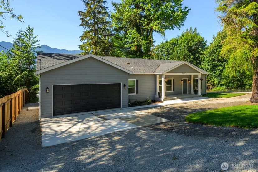 Property photo for 45332 Limestone Street, Concrete