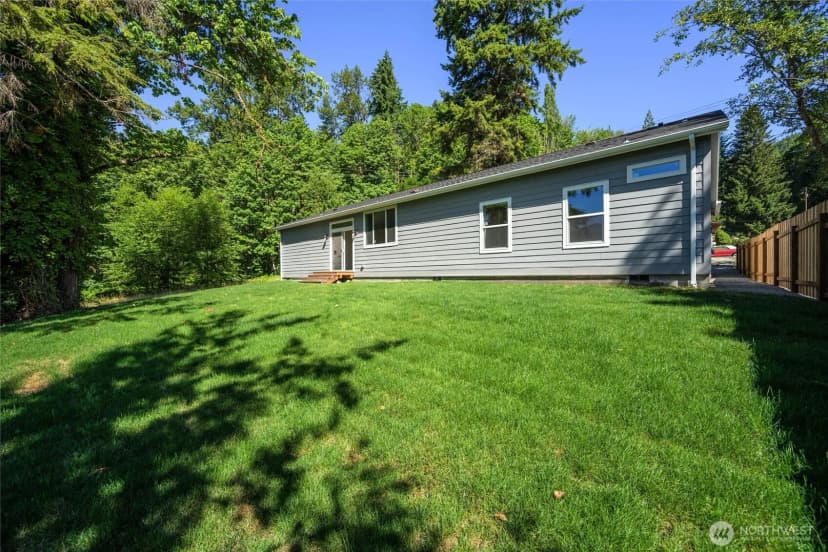 Property photo for 45332 Limestone Street, Concrete photo 6