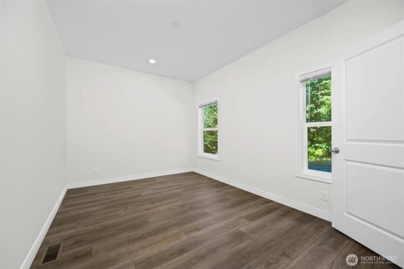 Property photo for 45332 Limestone Street, Concrete photo 31