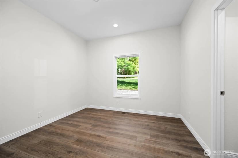 Property photo for 45332 Limestone Street, Concrete photo 29