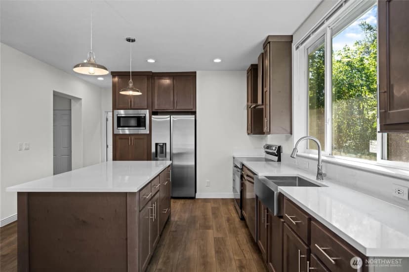 Property photo for 45332 Limestone Street, Concrete photo 15