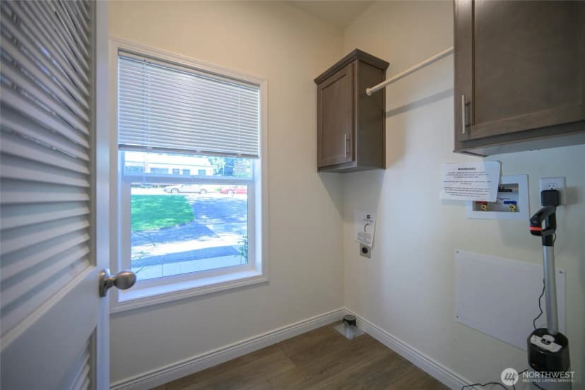 Property photo for 45332 Limestone Street, Concrete photo 25
