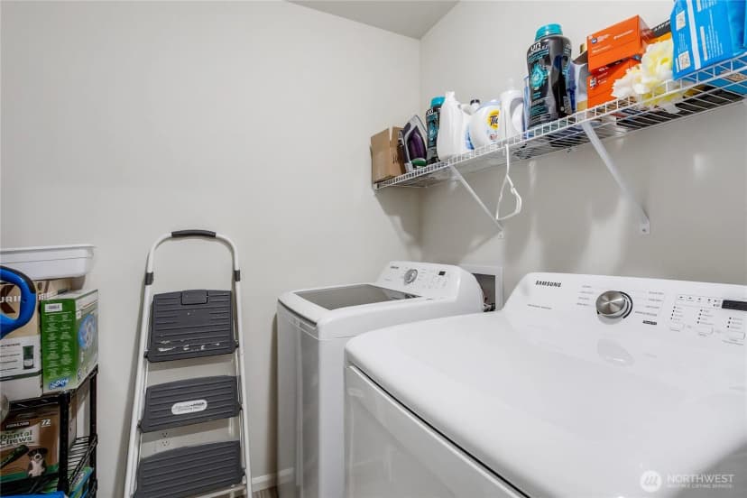 Property photo for 9209 Candytuft Drive Se, Tumwater photo 15