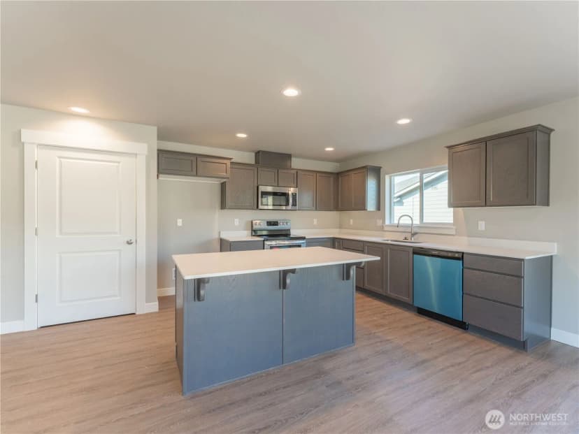 Property photo for 2405 Noah Street Se, East Wenatchee photo 8