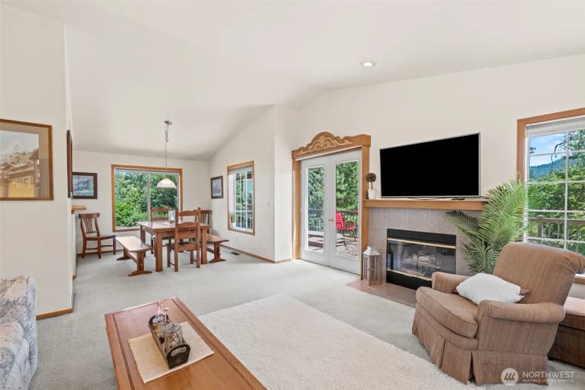 Property photo for 106 River St, Leavenworth photo 7