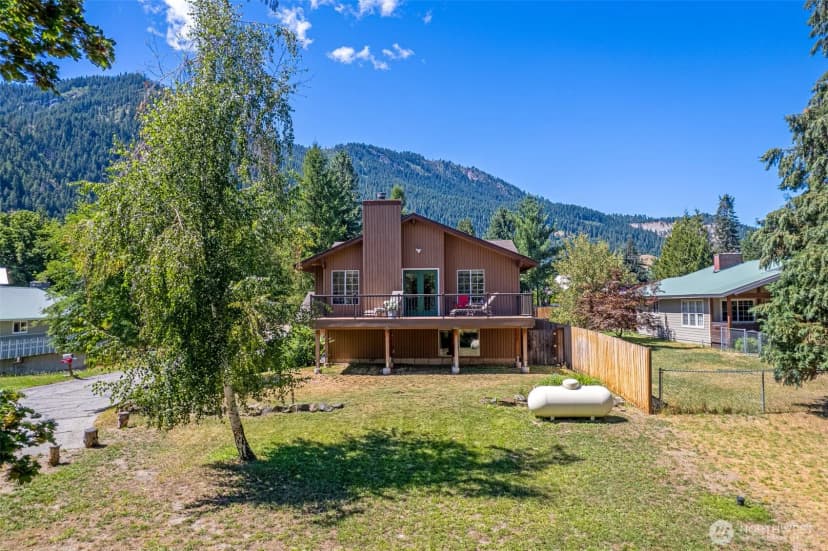 Property photo for 106 River St, Leavenworth photo 17