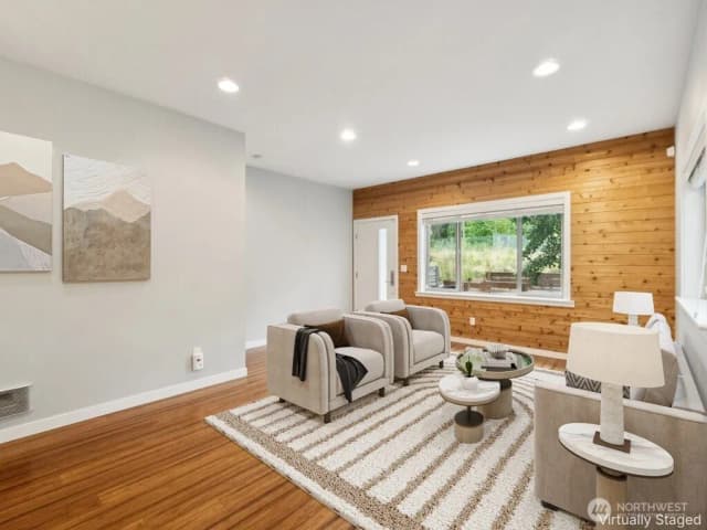 Property photo for 4214 S Trenton Street, Seattle photo 4