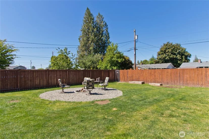 Property photo for 1136 Harding, Enumclaw photo 16
