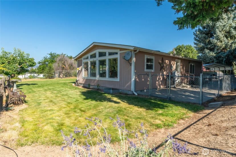 Property photo for 804 E Wapato Avenue, Chelan photo 32