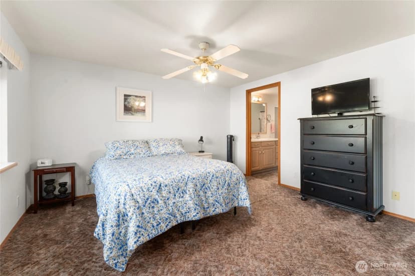 Property photo for 804 E Wapato Avenue, Chelan photo 24